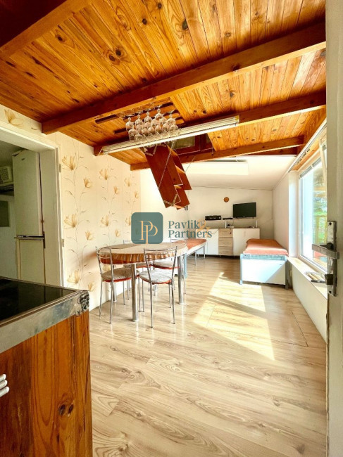 Chata aj na celoročné využitie v tichom prostredí plnej zelene, Hiadeľ