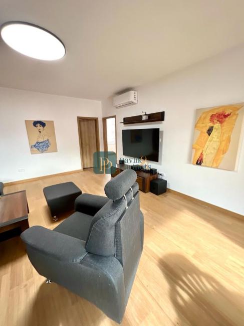 Prenájom 3izbový byt pod Hradom, ul.Podzámska, 2 park.miesta v garáži