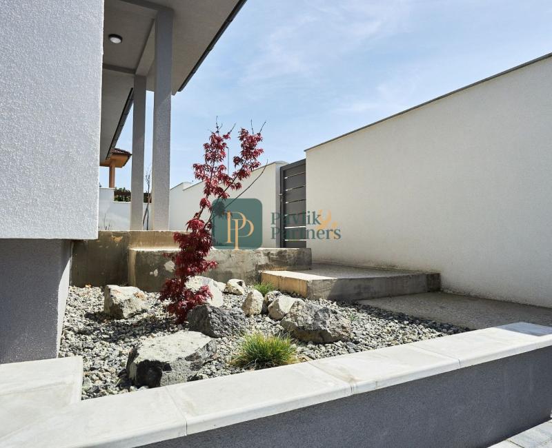 Predaj 4izbový RD novostavba Nitra-Veľký Lapáš, pozemok 4,5á