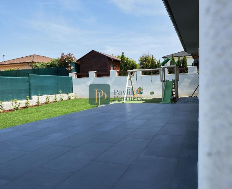 Predaj 4izbový RD novostavba Nitra-Veľký Lapáš, pozemok 4,5á