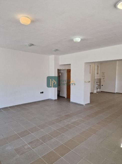 Prenájom obchodný priestor 86m2, pri autobusovej stanici