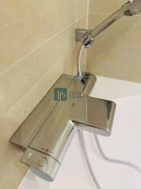 Prenájom krásny 2 izbový byt, centrum mesta, 40m2 terasa