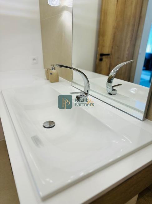 Prenájom krásny 2 izbový byt, centrum mesta, 40m2 terasa