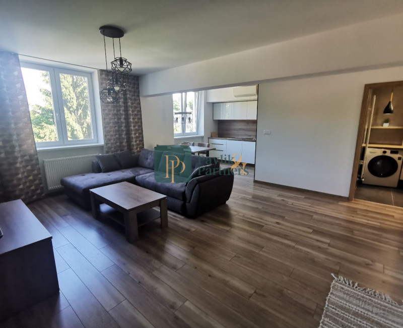 Prenájom krásny 2 izbový byt pod hradom, balkón, centrum mesta