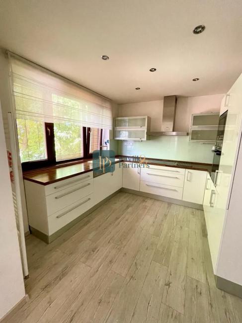 Predaj 4izb.RD Zobor, pozemok 10á, dvojgaráž, EXKLUZÍVNE!