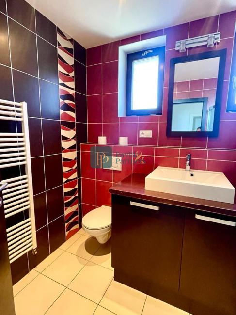 Predaj 4izb.RD Zobor, pozemok 10á, dvojgaráž, EXKLUZÍVNE!