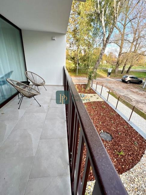 Prenájom nadštandardný 2 izbový byt, novostavba, 1x garážové státie