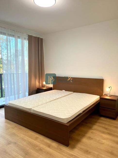 Prenájom novostavba 4izb.byt 99m2, centrum, 2 garážové státia