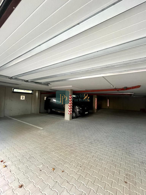 Prenájom novostavba 4izb.byt 99m2, centrum, 2 garážové státia