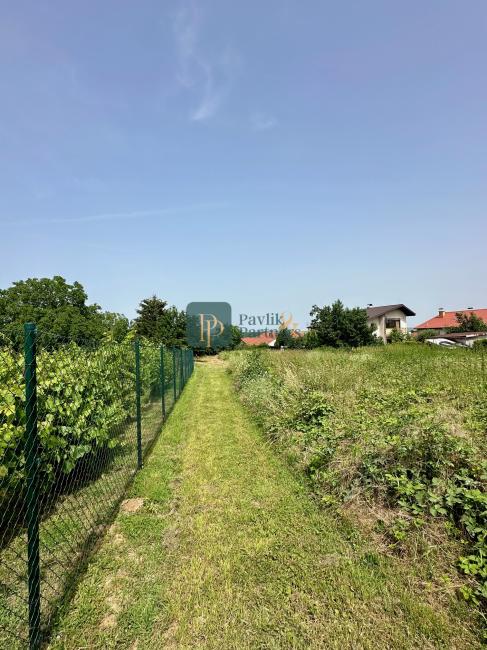 Predaj stavebný pozemok, 7,4 á, Čermáň