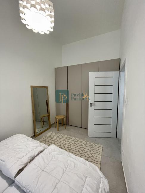 Exkluzívny 2izbový byt na prenájom, historické centrum mesta NR