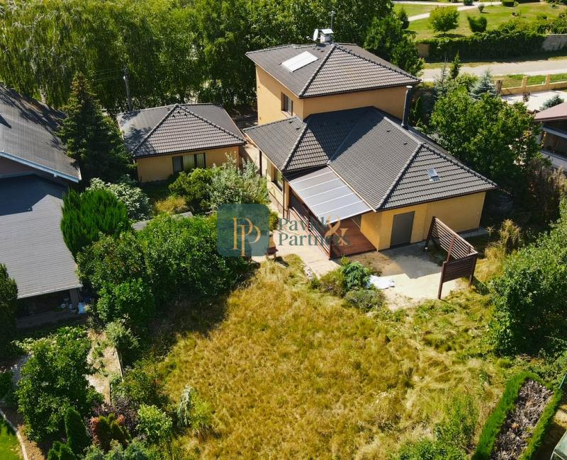 Predaj 4izb.RD Zobor, pozemok 10á, dvojgaráž, EXKLUZÍVNE!