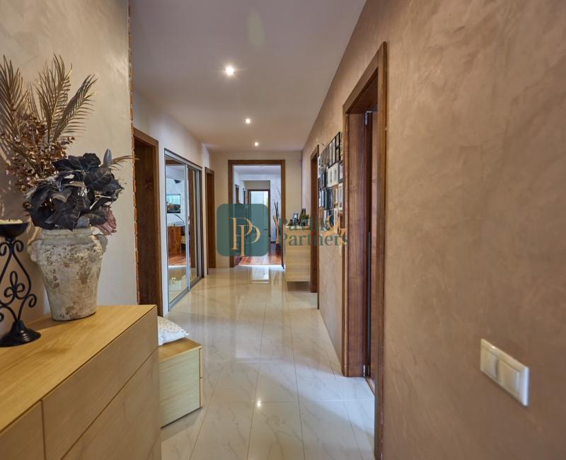 Prenájom nadštandardný 4 izbový rodinný dom, garáž, bazén