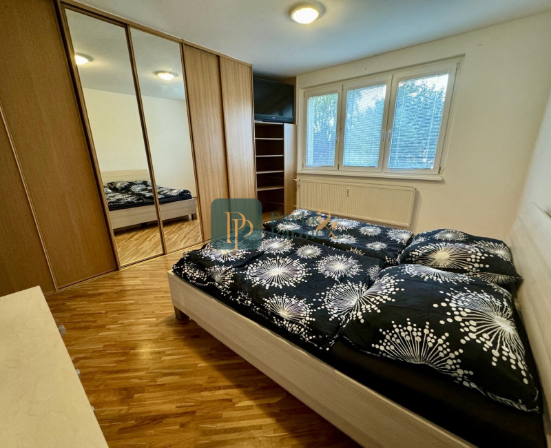 Prenájom veľký 3 izbový byt, balkón, Klokočina