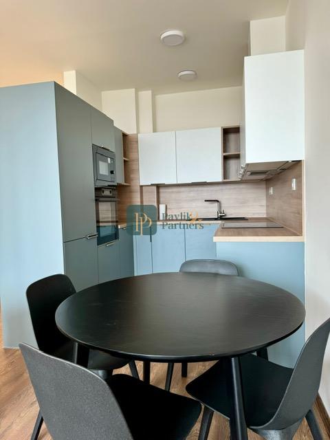 Predaj 2 izbový byt, lukratívny projekt Apollo Residence, garážové státie