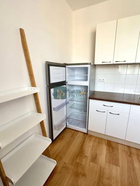 Prenájom 2 izb.byt centrum, Vodná ul., pri parku