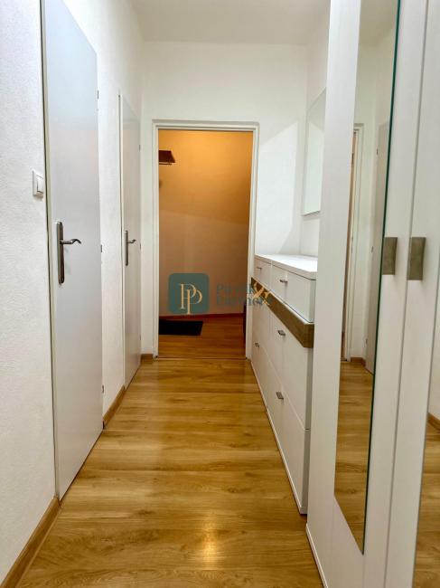 Prenájom 2 izb.byt centrum, Vodná ul., pri parku