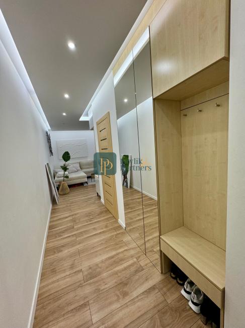 Prenájom krásny 2 izbový byt, novostavba, garážové státie, terasa 5m2