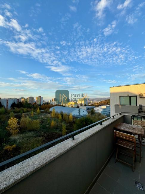 Prenájom krásny 2 izbový byt, novostavba, garážové státie, terasa 5m2