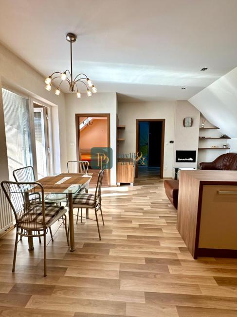 Predaj 3 izb. byt Bojnice, parkovacie miesto, REZERVOVANÉ.