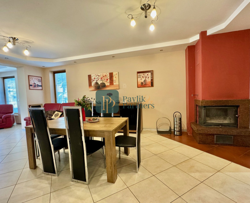 Prenájom 4 izbový RD, Zobor, dvojgaráž