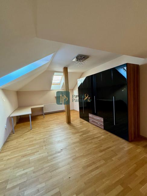 Prenájom 4 izbový RD, Zobor, dvojgaráž