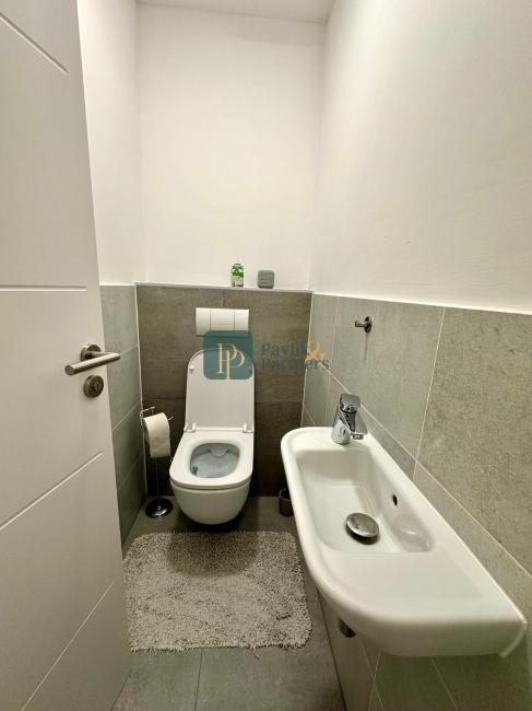 Prenájom 4 izbový rodinný dom Nitrianske Hrnčiarovce, REZERVOVANÉ!