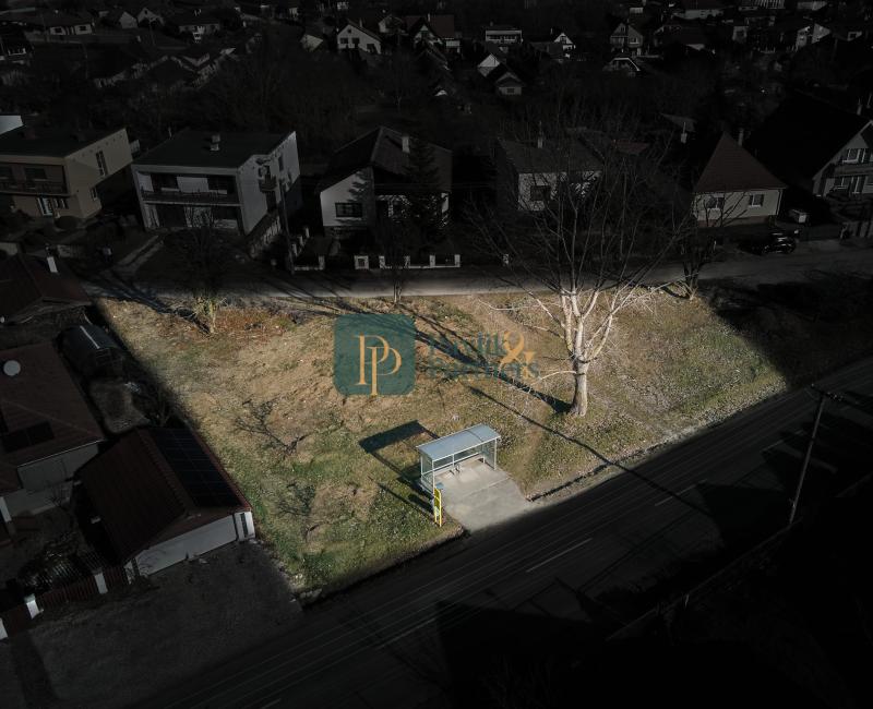 Predaj pozemok 9,8á Pohranice