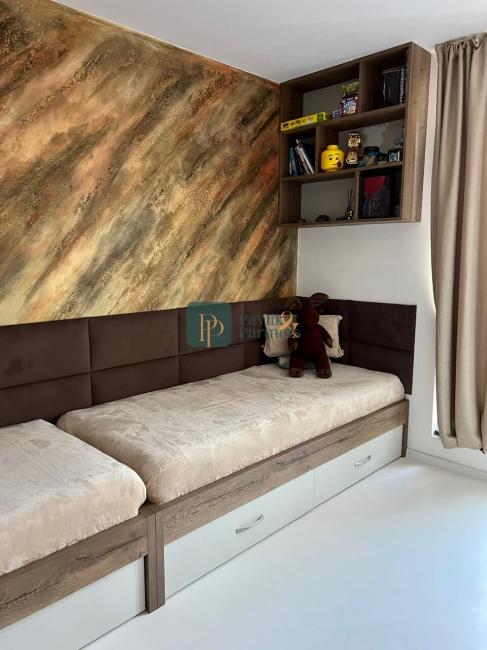 Predaj štýlový 3 izbový byt, novostavba, centrum, 40m2 terasa, garážové státie