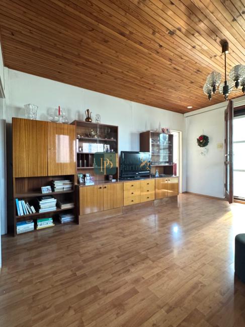 Predaj 3 izbový rodinný dom, 5,4á pozemok, Zobor, všetky IS