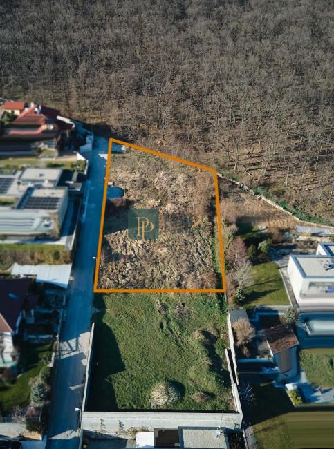 Predaj pozemok Zobor, panoramatický výhľad, EXKLUZÍVNE!