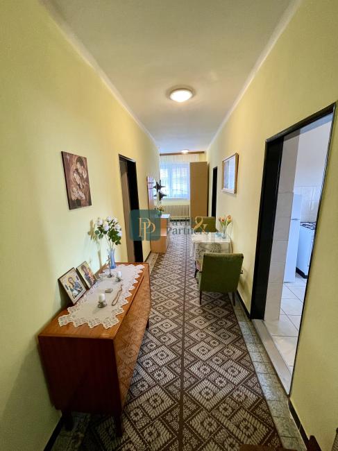 Predaj 3 izbový rodinný dom, garáž, 11,5á pozemok, pri Nitre EXKLUZÍVNE!