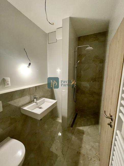 Predaj 3.izbový byt, novostavba Riviera, terasa, garážové státie Nitra