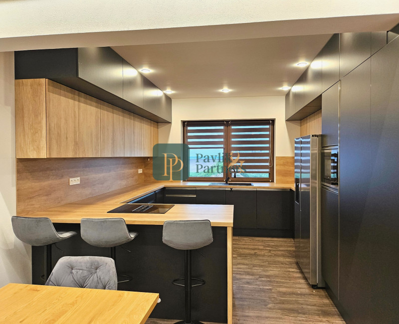 Predaj 4 izbová novostavba RD, 659m2 pozemok, pri Nitre