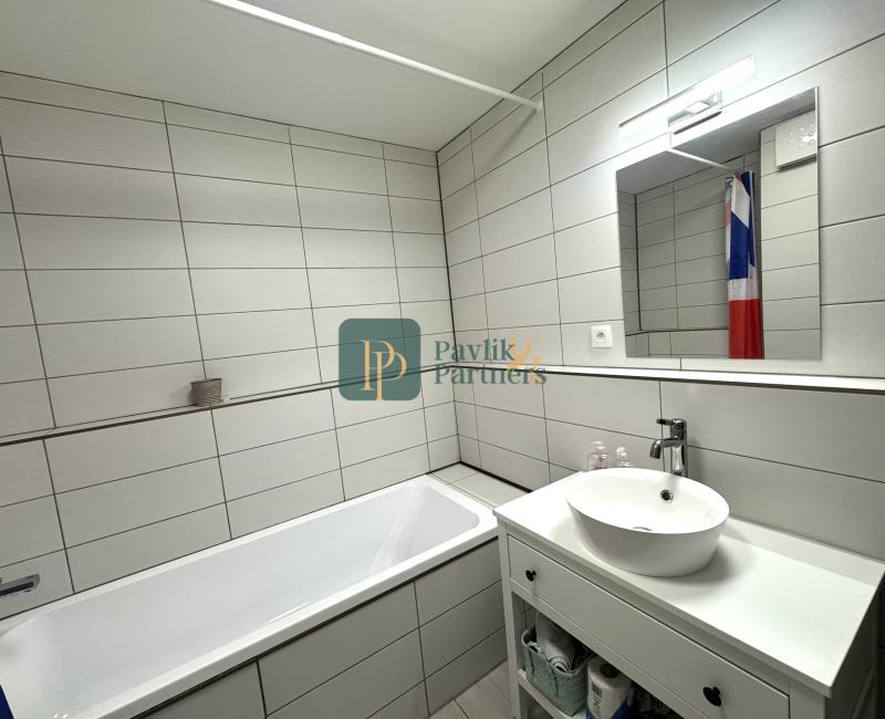 Predaj  2 izbový byt, 48m2, novostavba, centrum REZERVOVANÉ