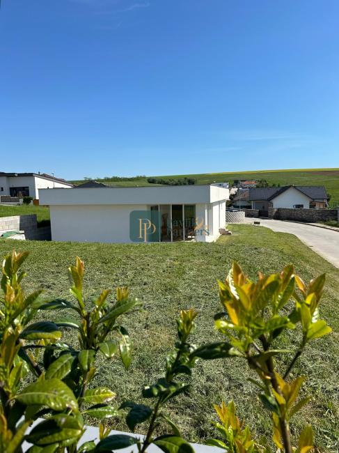 Predaj 4izbový RD novostavba Janíkovce, pozemok 6á, EXKLUZÍVNE! NOVÁ CENA!