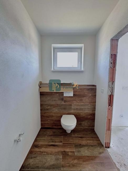 Predaj 4izbový RD novostavba Janíkovce, pozemok 6á, EXKLUZÍVNE! NOVÁ CENA!