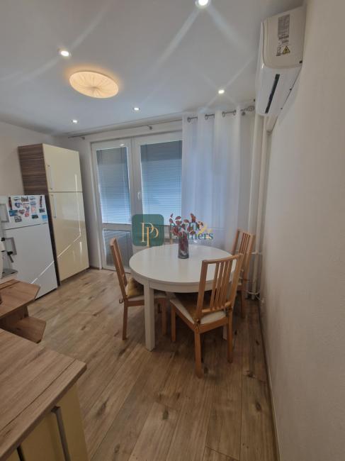 Prenájom 2 izbový byt, 2x balkón, zariadený, Chrenová