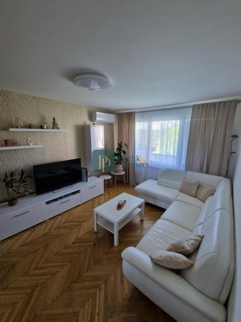 Prenájom 2 izbový byt, 2x balkón, zariadený, Chrenová