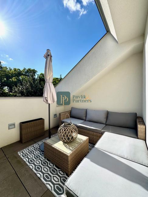 Prenájom krásny 3 izbový byt, terasa, Staré mesto