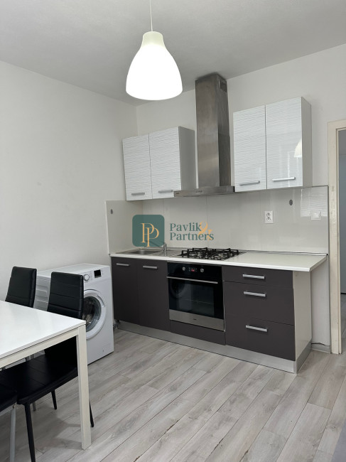 Predaj kompletne zariadený 1 izbový byt, Klokočina