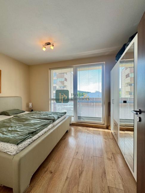 Prenájom pekný 2 izbový byt, 2x balkón, garáž, novostavba