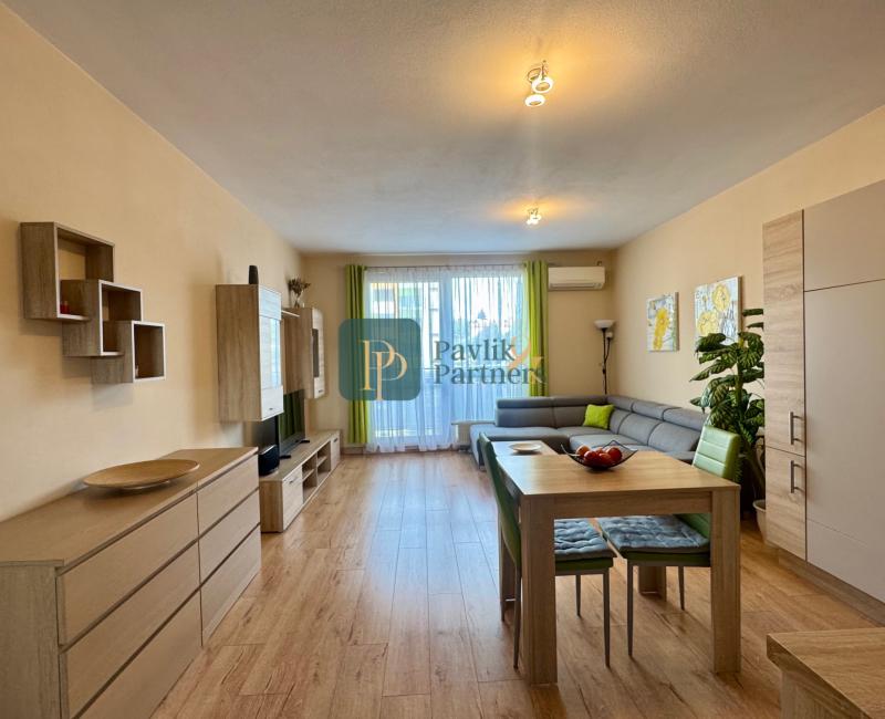 Prenájom pekný 2 izbový byt, 2x balkón, garáž, novostavba