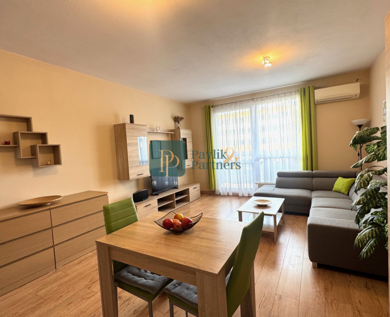 Prenájom pekný 2 izbový byt, 2x balkón, garáž, novostavba