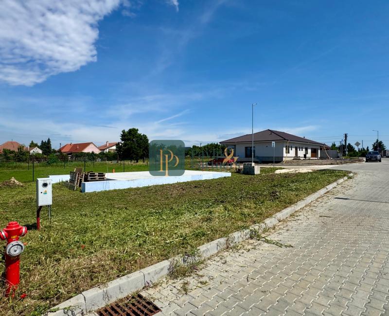 Predaj 4 izbový rodinný dom, novostavba, 3,6á pozemok