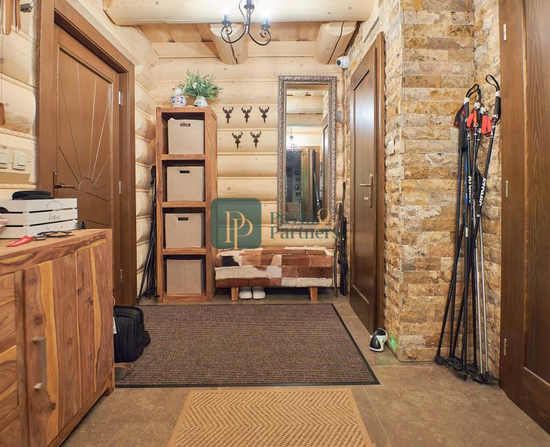 Predaj 4 izbový zrub pri lese, 7,5á pozemok, Nízke Tatry, EXKLUZÍVNE!