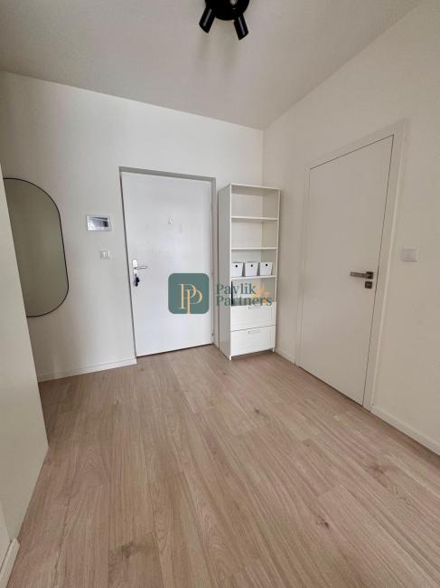 Prenájom krásny 2 izbový byt, novostavba, balkón, garáž