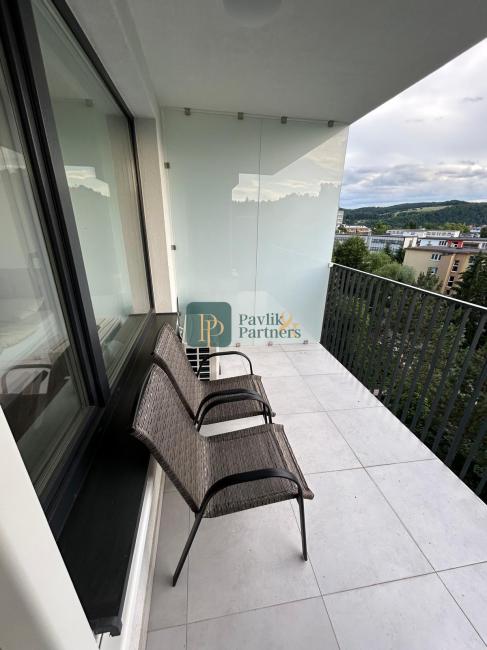 Prenájom krásny 2 izbový byt, novostavba, balkón, garáž
