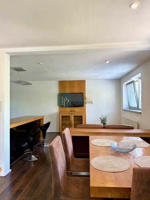 Prenájom 3 izbový byt, 2x parkovacie miesto, pozemok, Staré Mesto