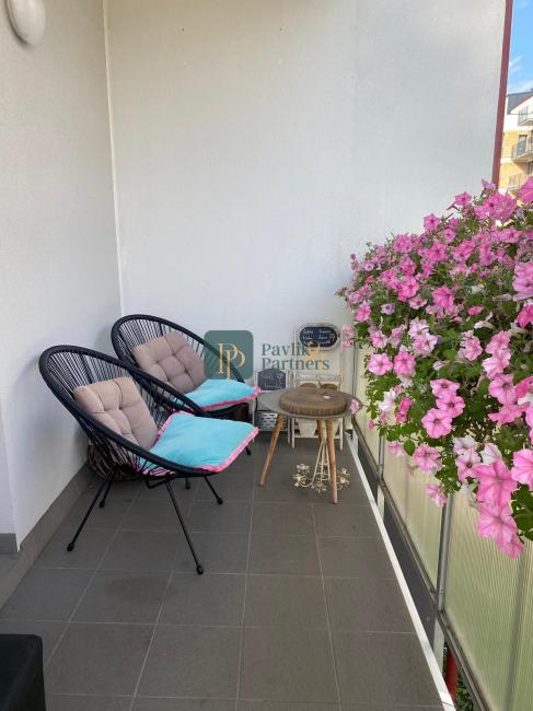 Prenájom veľký 2 izbový byt, novostavba, veľká loggia